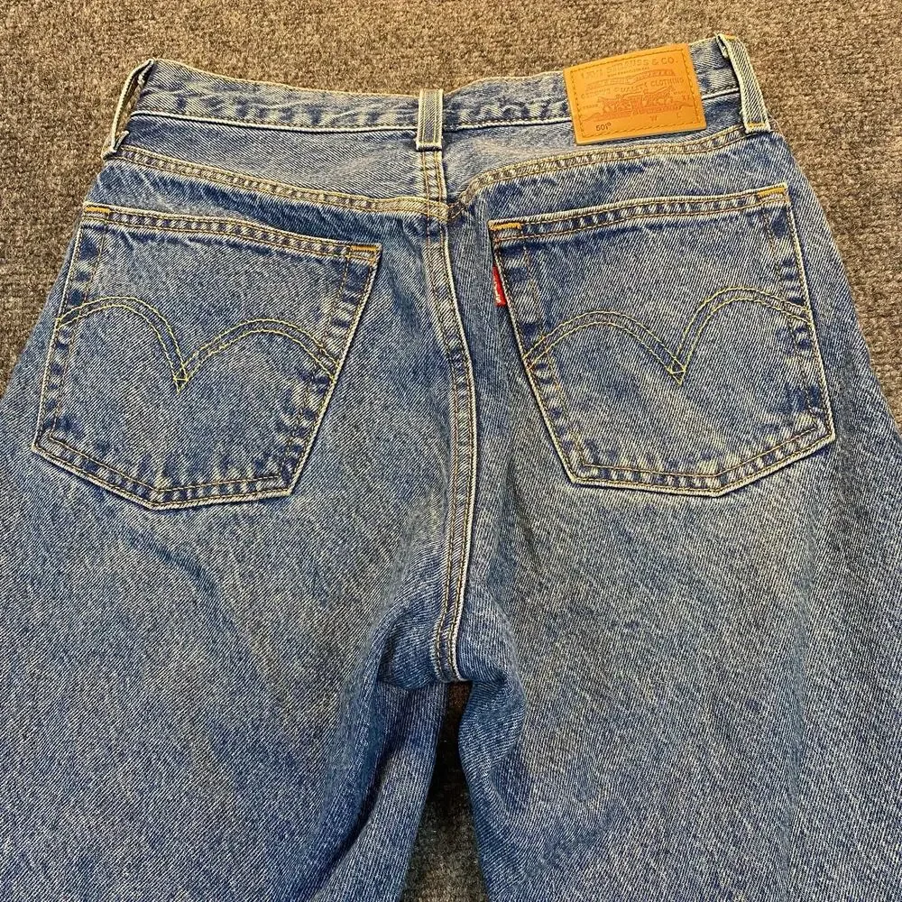 Levi's 501 Button Fly Straight Leg Medium Wash Jeans 25x26 100% Cotton
